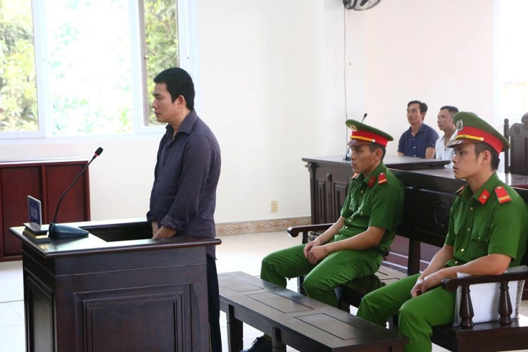 Chồng dùng búa đánh chết vợ sau ngày cưới ảnh 1