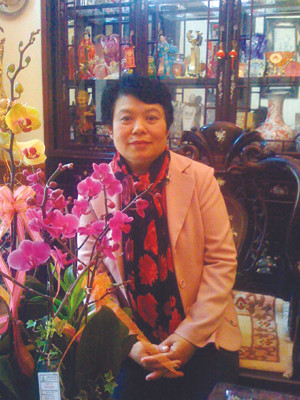 Đạo diễn - tiến sĩ Việt Nga (ảnh nhân vật cung cấp)