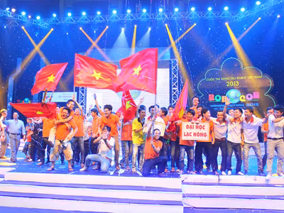 LH-SEE của ĐH Lạc Hồng lên ngôi vô địch