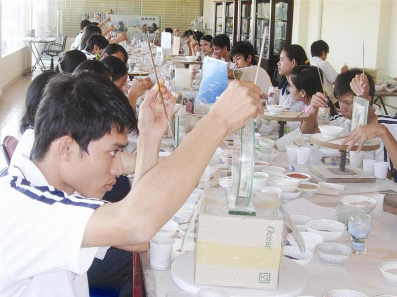 Lớp tranh cát Phi Long