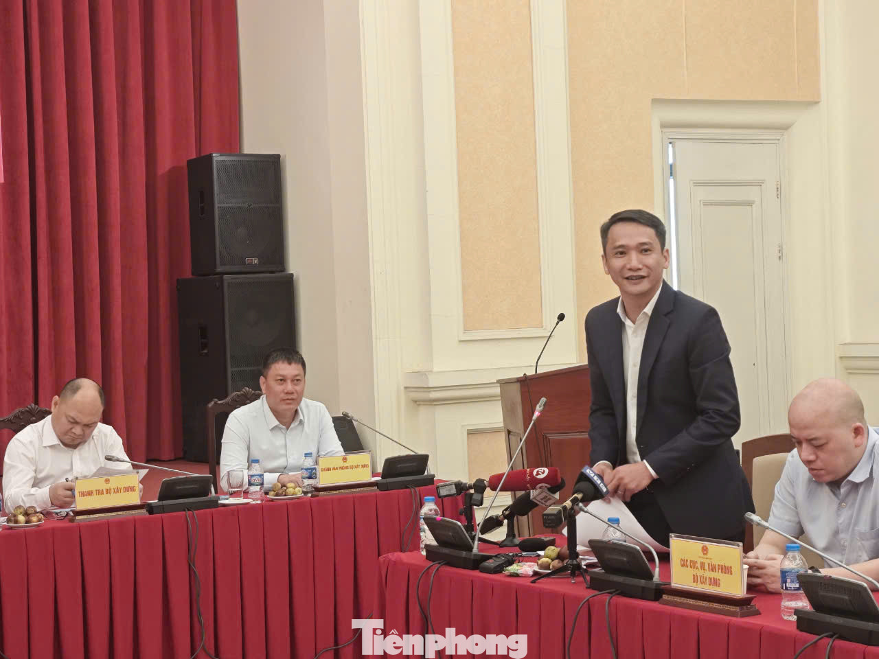 Ông Vương Duy Dũng - Cục phó Cục quản lý nhà và Thị trường Bất động sản, Bộ Xây dựng.