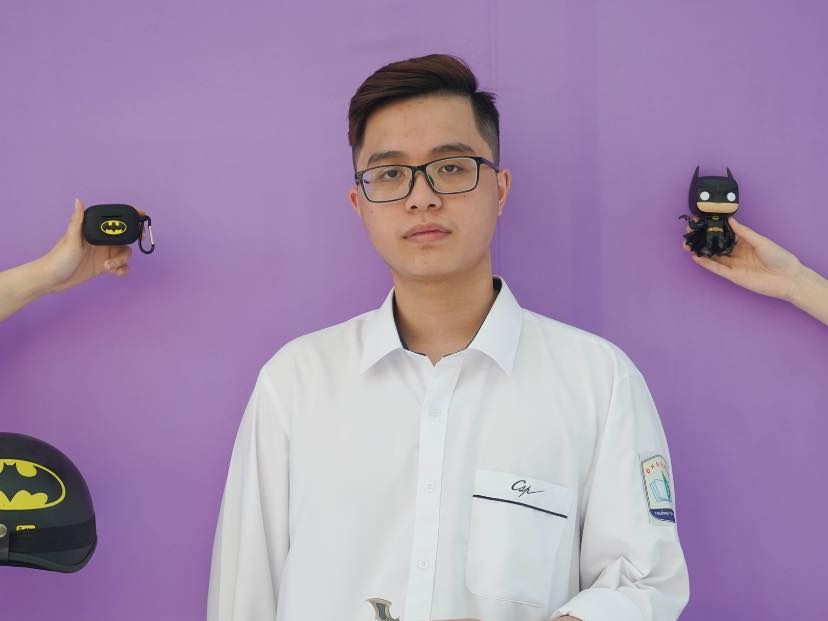 Tuấn đam mê tìm hiểu kiến thức về kinh tế, tài chính từ sớm.