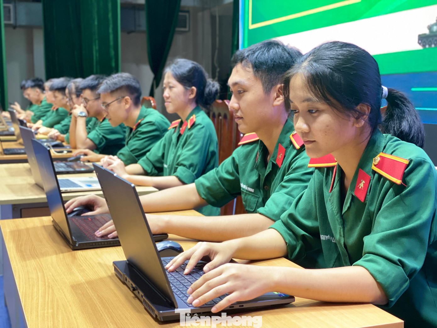 Cuộc thi trực tuyến "Quân đội nhân dân Việt Nam 80 năm xây dựng, chiến đấu và trưởng thành" dự kiến bắt đầu từ ngày 22/11/2024 đến hết ngày 13/12/2024. Ảnh minh hoạ: Châu Linh