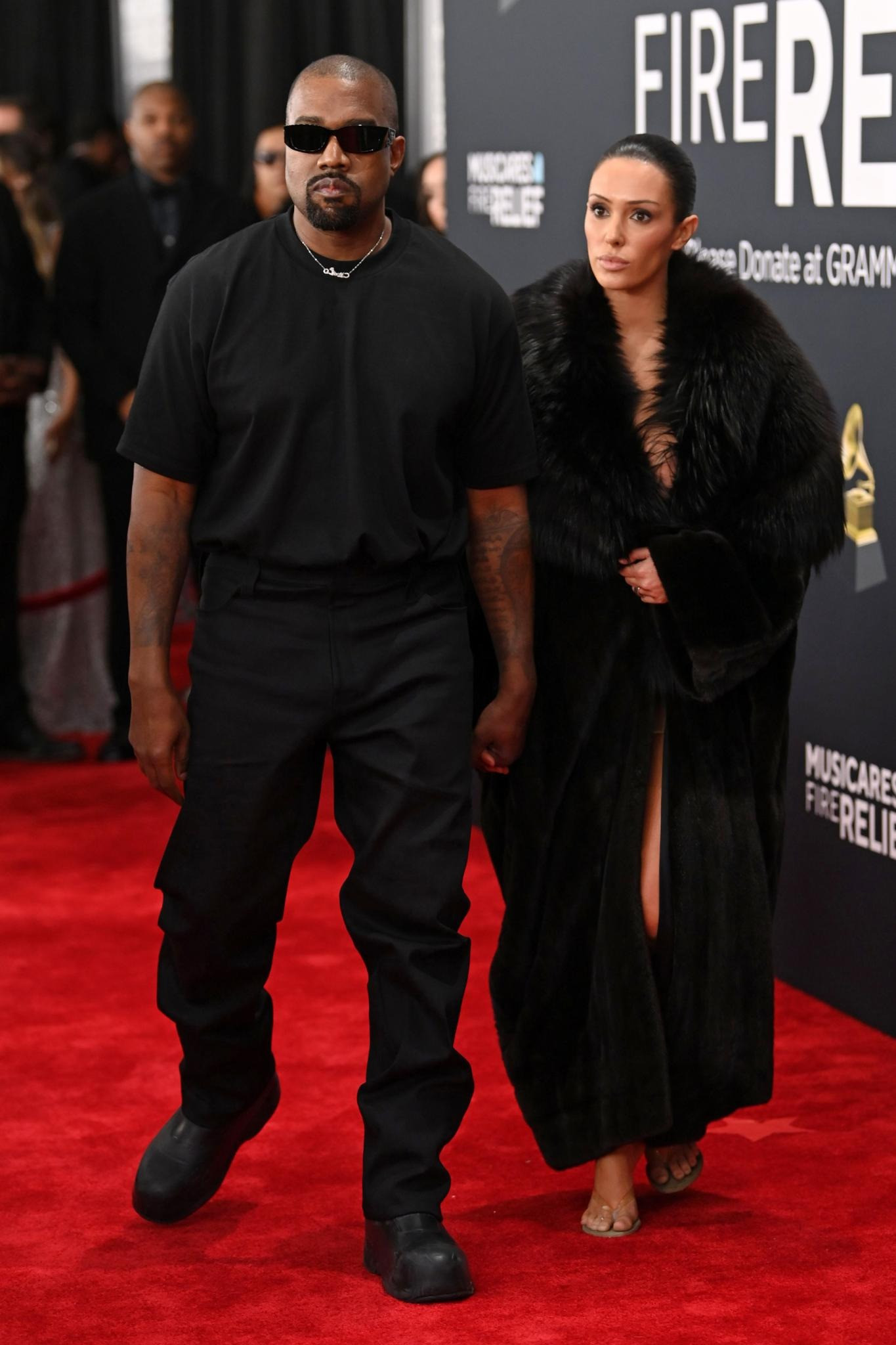 Kanye West lần đầu đưa vợ mới đến lễ trao giải Grammy. Ảnh: Shutterstock/WireImage. Kanye West lần đầu đưa vợ mới đến lễ trao giải Grammy. Ảnh: Shutterstock/WireImage.