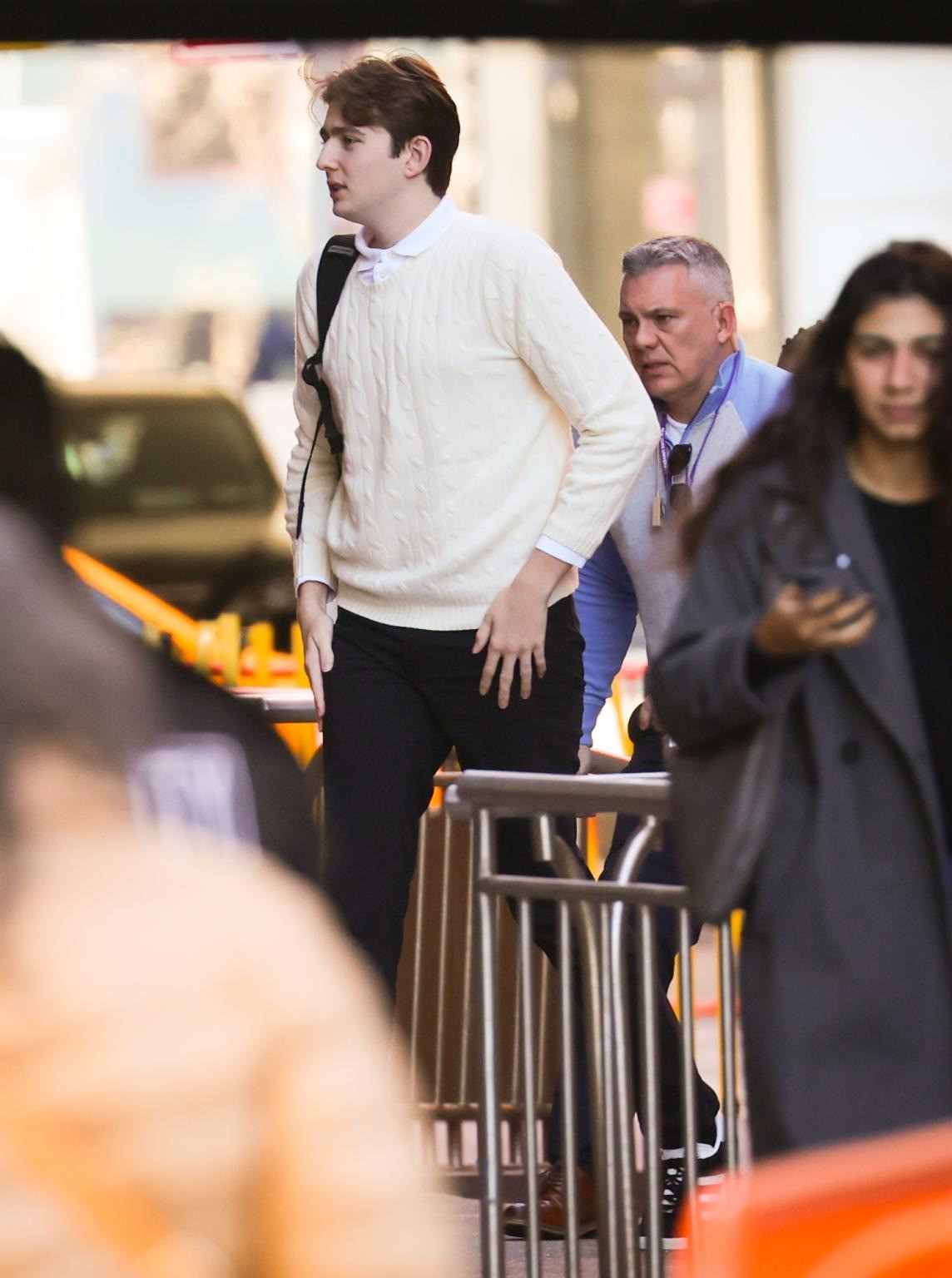 Barron Trump lần đầu lộ diện kể từ ngày nhậm chức 20/1. Ảnh: NY Post. Barron Trump lần đầu lộ diện kể từ ngày nhậm chức 20/1. Ảnh: NY Post.