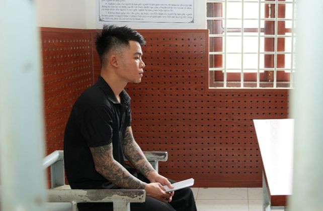 Nguyễn Văn Chiến tại cơ quan công an.