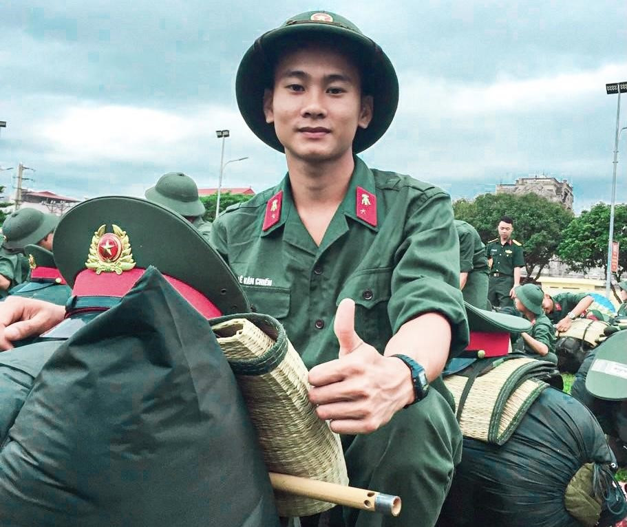 Lê Văn Chiến đi nghĩa vụ quân sự để được cống hiến sức trẻ của mình. Ảnh NVCC. Lê Văn Chiến đi nghĩa vụ quân sự để được cống hiến sức trẻ của mình. Ảnh NVCC.
