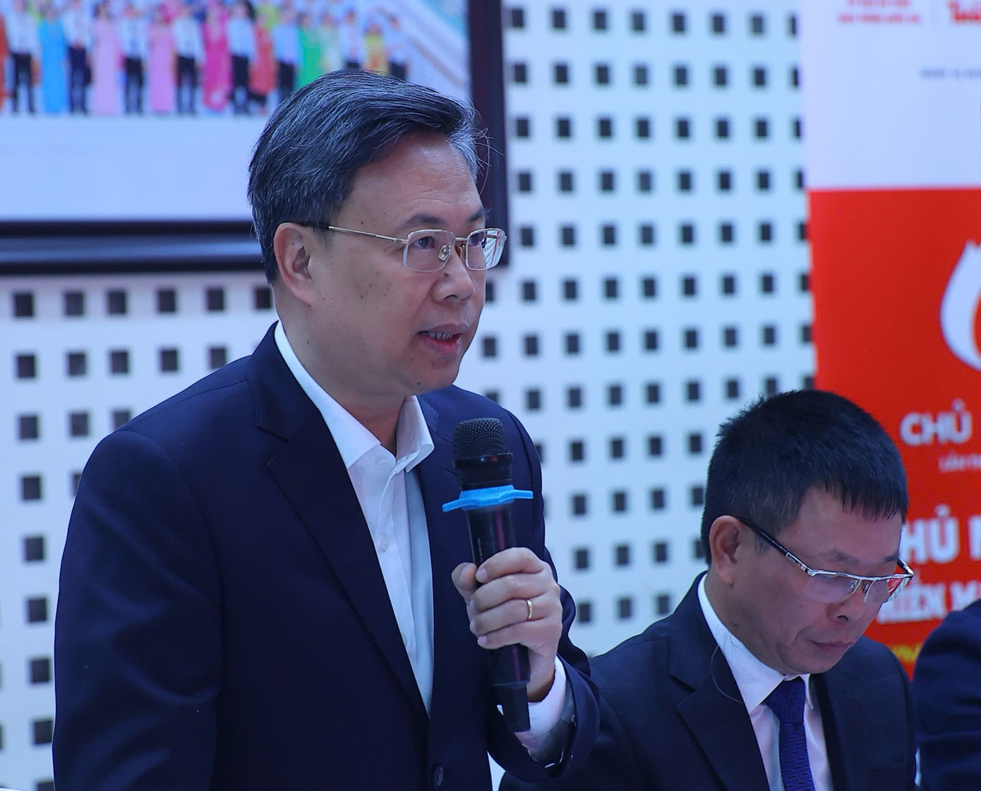 PGS.TS Nguyễn Hà Thanh, Viện trưởng Viện Huyết học - Truyền máu Trung ương phát biểu tại họp báo. Ảnh: Trọng Tài PGS.TS Nguyễn Hà Thanh, Viện trưởng Viện Huyết học - Truyền máu Trung ương phát biểu tại họp báo. Ảnh: Trọng Tài