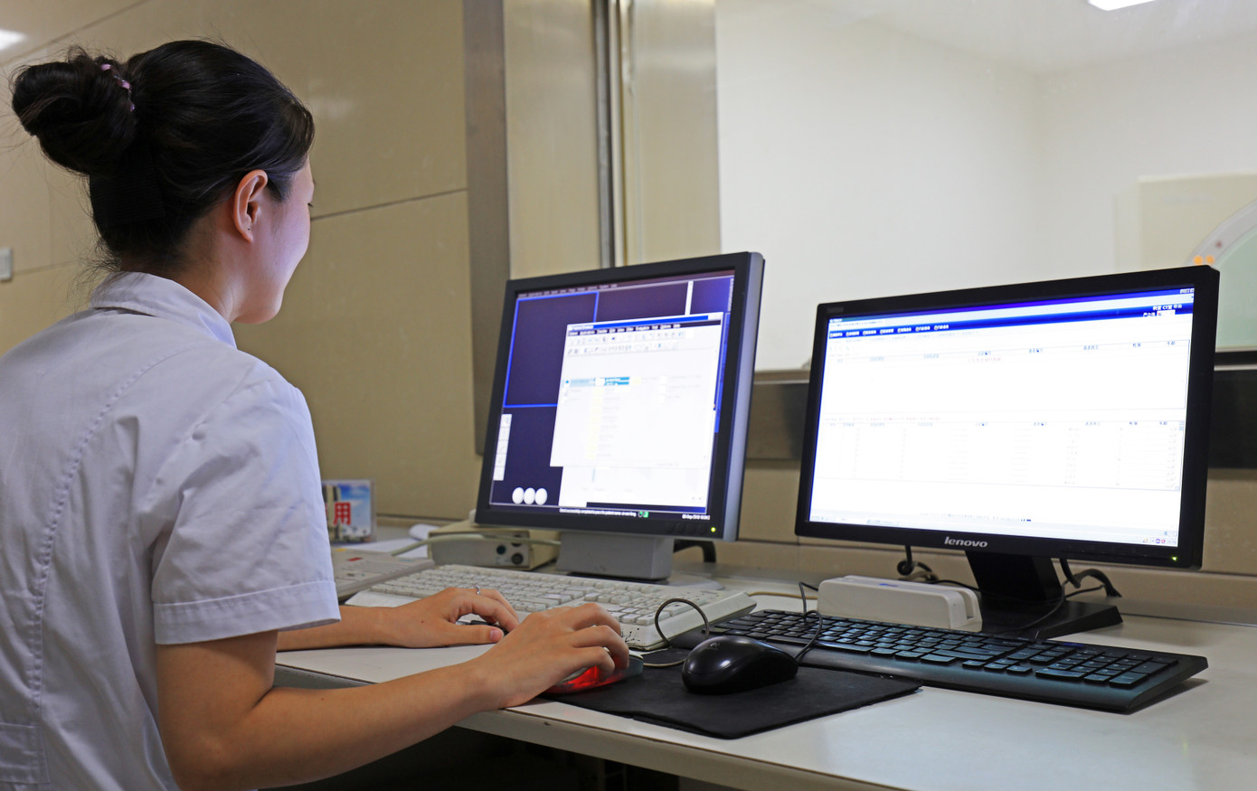 Nhiều bệnh viện ứng dụng chuyển đổi số