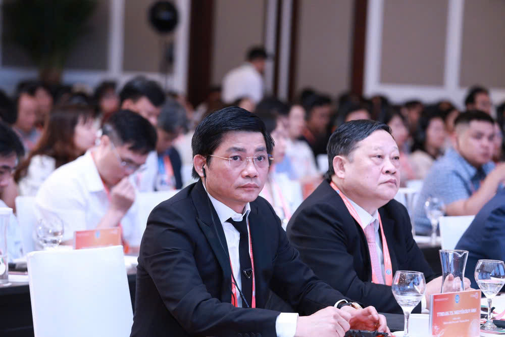 Hội nghị có sự tham gia hàng đầu về sản khoa trong nước và quốc tế. Hội nghị có sự tham gia hàng đầu về sản khoa trong nước và quốc tế.