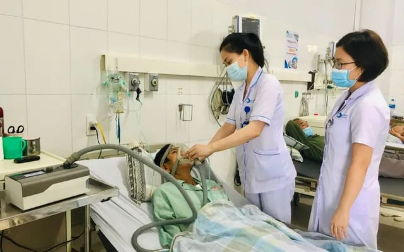 Thở máy không xâm nhập cải thiện chất lượng cuộc sống cho người bệnh COPD giai đoạn nặng. Thở máy không xâm nhập cải thiện chất lượng cuộc sống cho người bệnh COPD giai đoạn nặng.