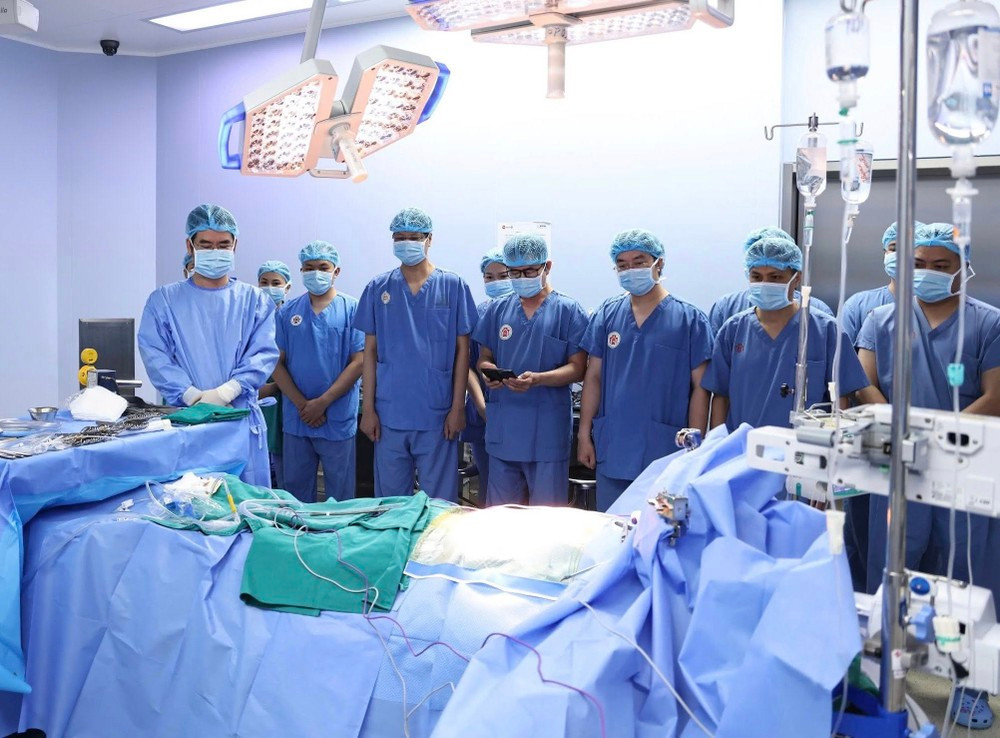 Phút mặc niệm người hiến tạng. Phút mặc niệm người hiến tạng.