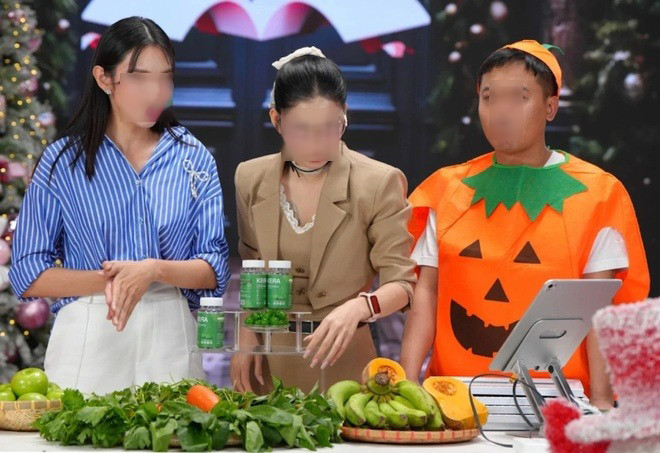 Cục An toàn thực phẩm nhận được phản ánh một số người nổi tiếng, người có ảnh hưởng trên mạng xã hội đang quảng cáo thực phẩm, thực phẩm chức năng có dấu hiệu vi phạm quy định về quảng cáo thực phẩm. Cục An toàn thực phẩm nhận được phản ánh một số người nổi tiếng, người có ảnh hưởng trên mạng xã hội đang quảng cáo thực phẩm, thực phẩm chức năng có dấu hiệu vi phạm quy định về quảng cáo thực phẩm.