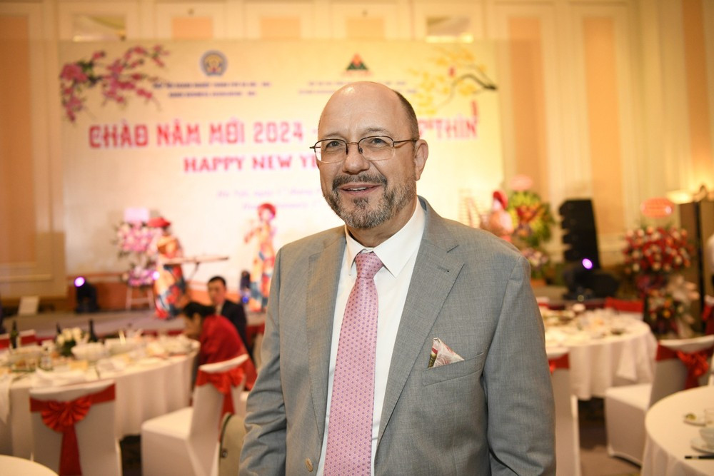 Đại sứ Thuỵ Sĩ tại Việt Nam Thomas Gass