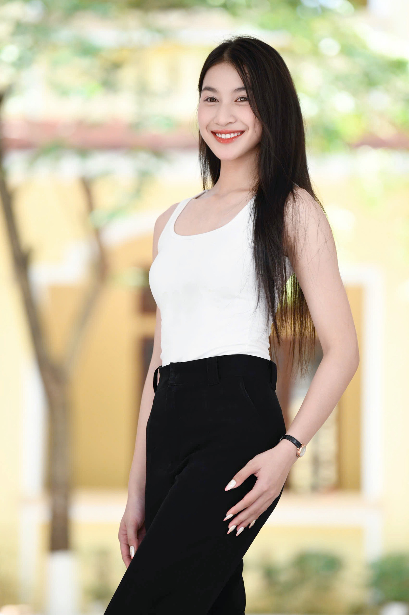 Sẽ có bàn nâng, bàn xoay và nhiều hiệu ứng khác, hứa hẹn mang tới cảm xúc thăng hoa cho khán giả theo dõi đêm chung kết.