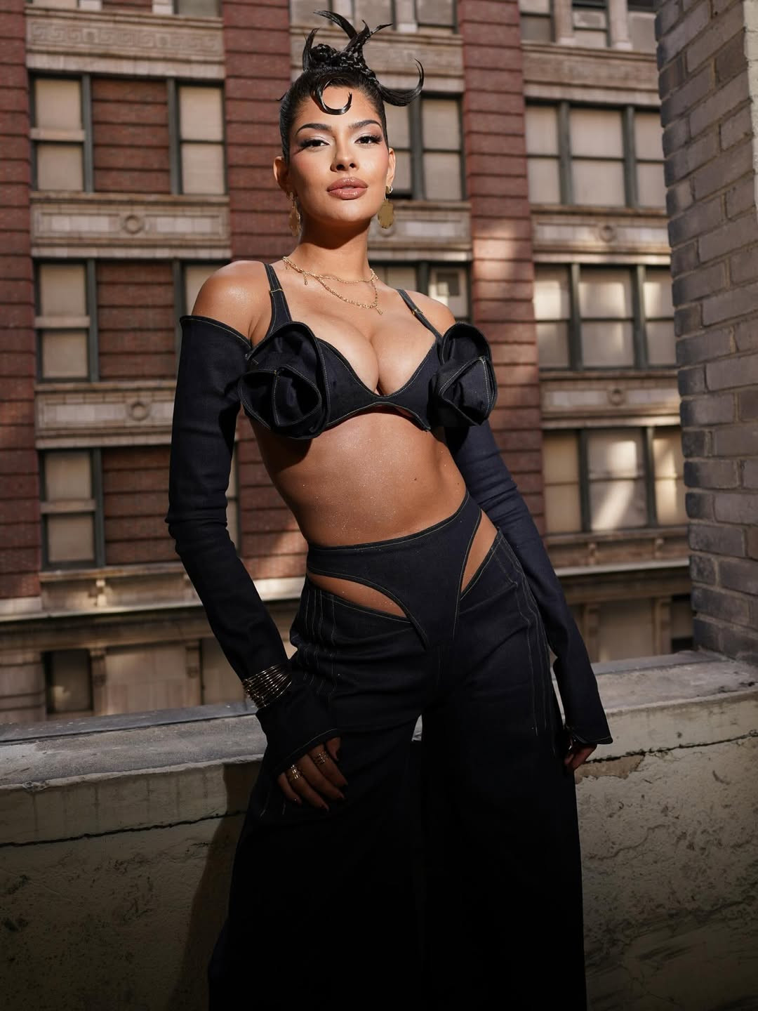 Trang phục gây tranh cãi của Sheynnis Palacios.