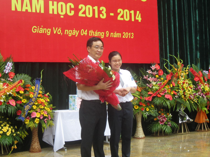 Các em học sinh có thành tích xuất sắc trong năm học