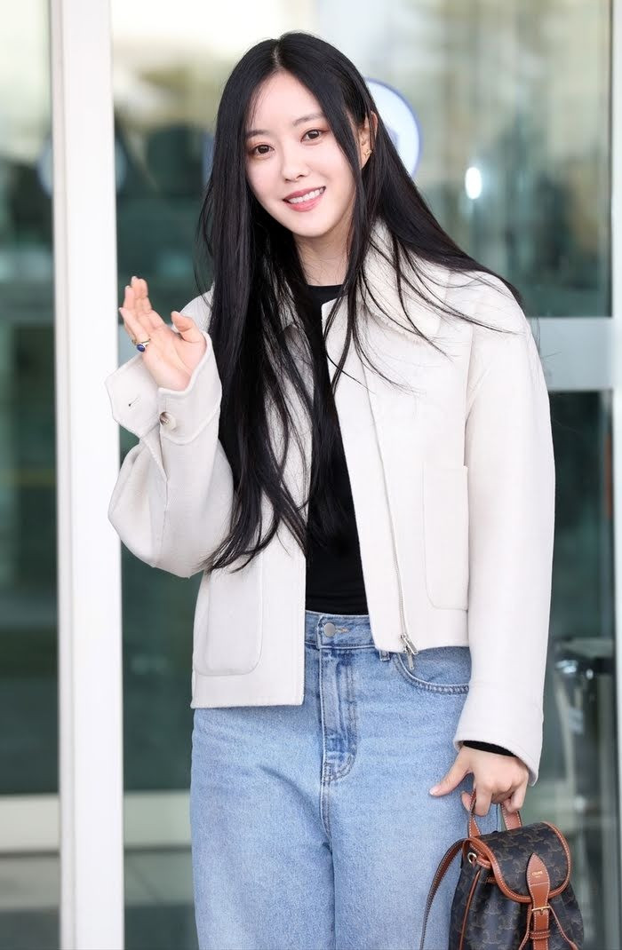 Hyomin bị réo tên giữa scandal rò rỉ video của tình cũ, nhưng cô giữ thái độ im lặng. Hyomin bị réo tên giữa scandal rò rỉ video của tình cũ, nhưng cô giữ thái độ im lặng.