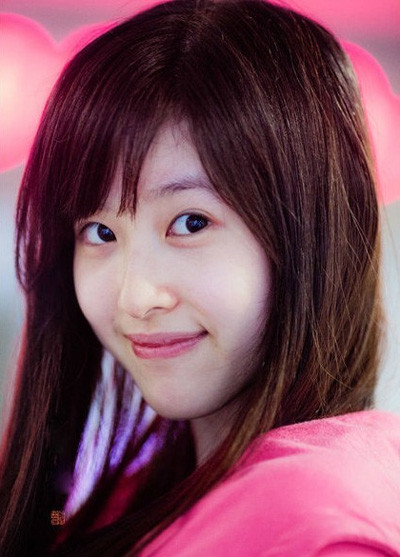 Vẻ đẹp của cô gái từng là hiện tượng năm 2009