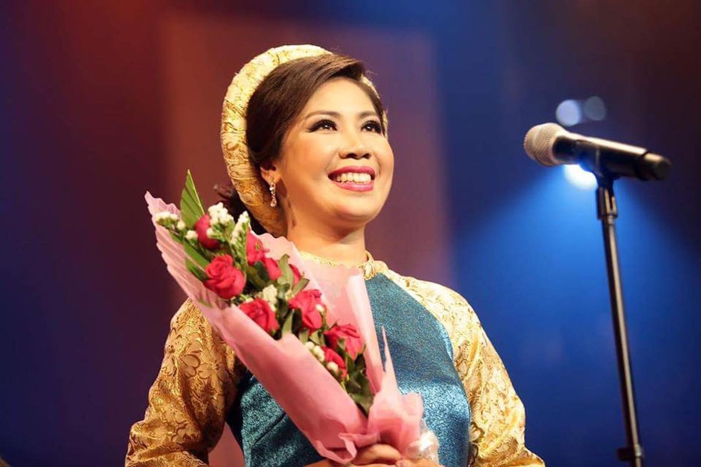 NSƯT Hồng Vy. Ảnh: FB Hồng Vy.