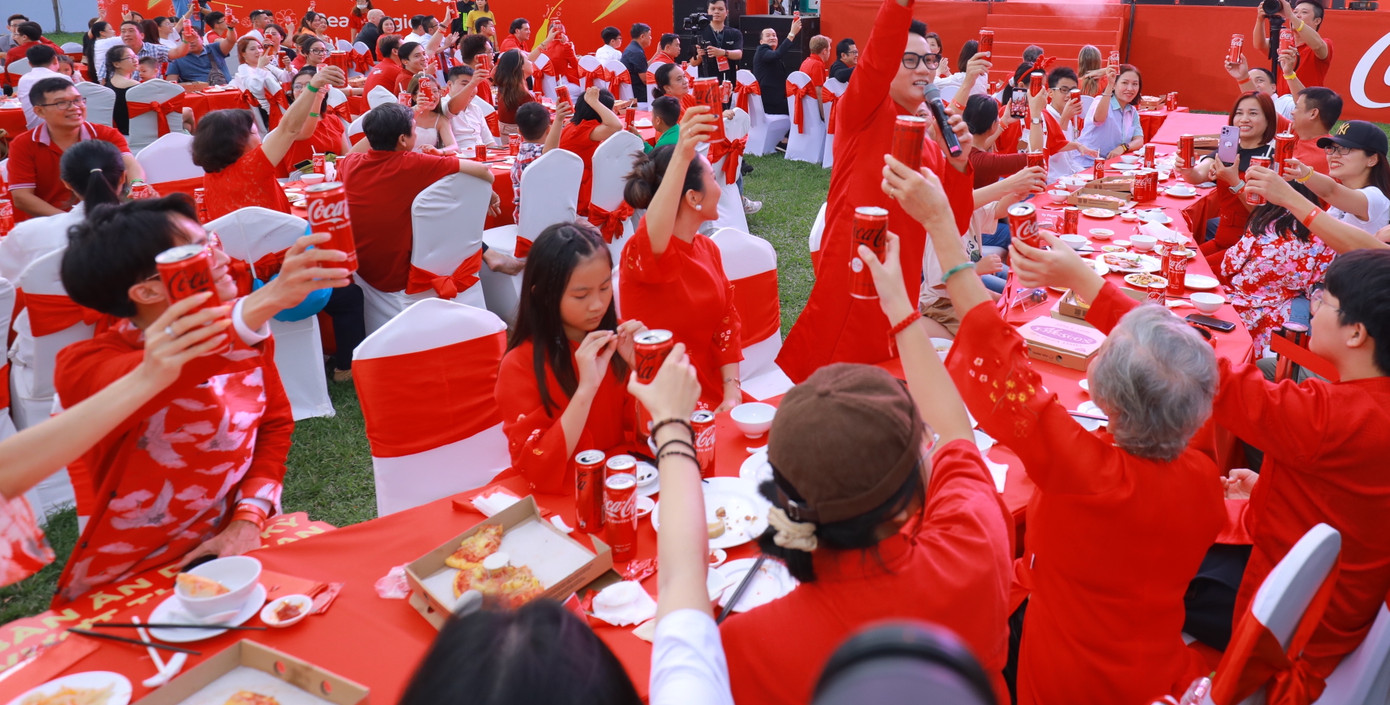 Hơn 1.000 gia đình xác lập kỷ lục thế giới tại TPHCM Hơn 1.000 gia đình xác lập kỷ lục thế giới tại TPHCM