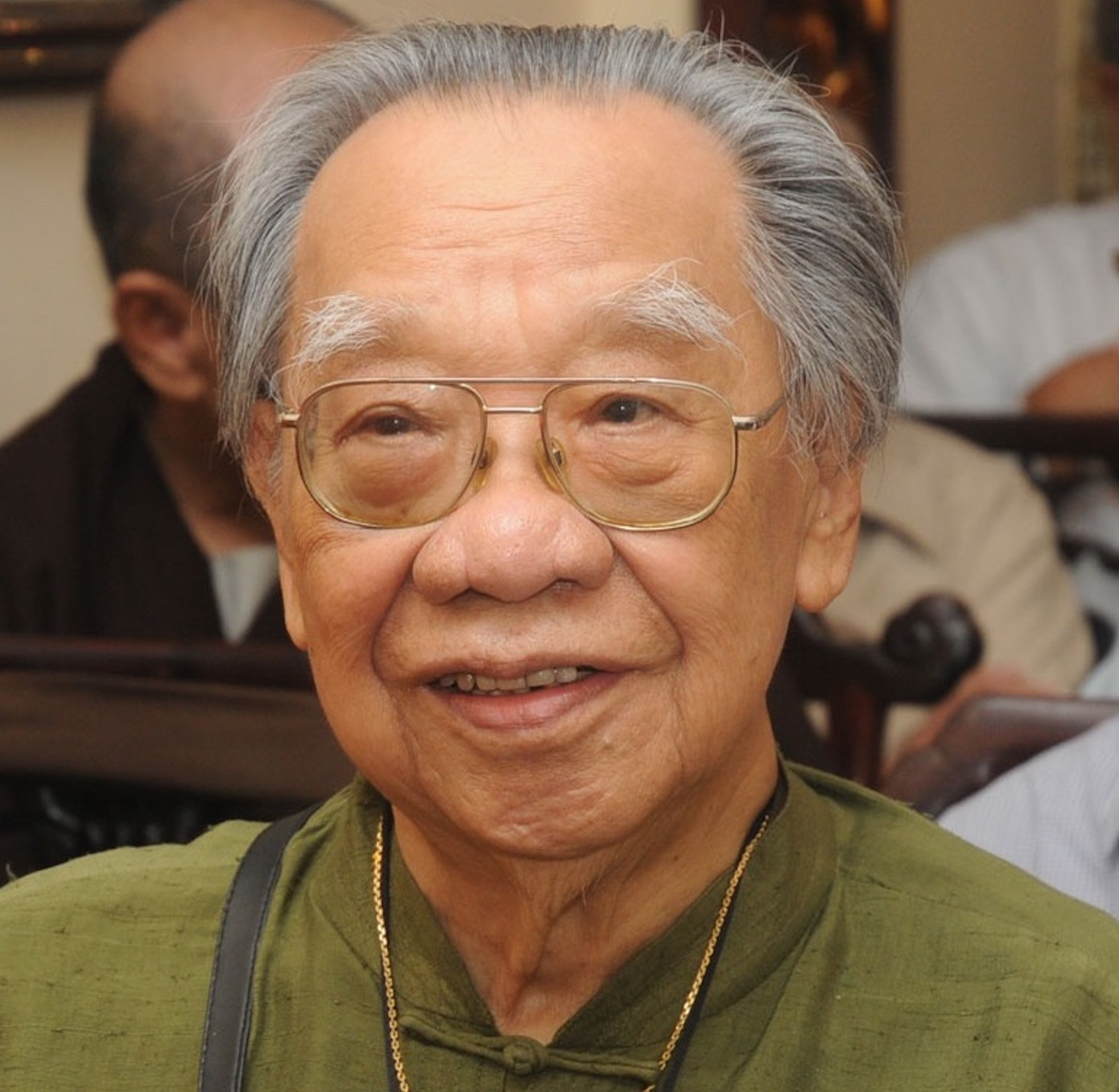 GS-TS Trần Văn Khê. GS-TS Trần Văn Khê.