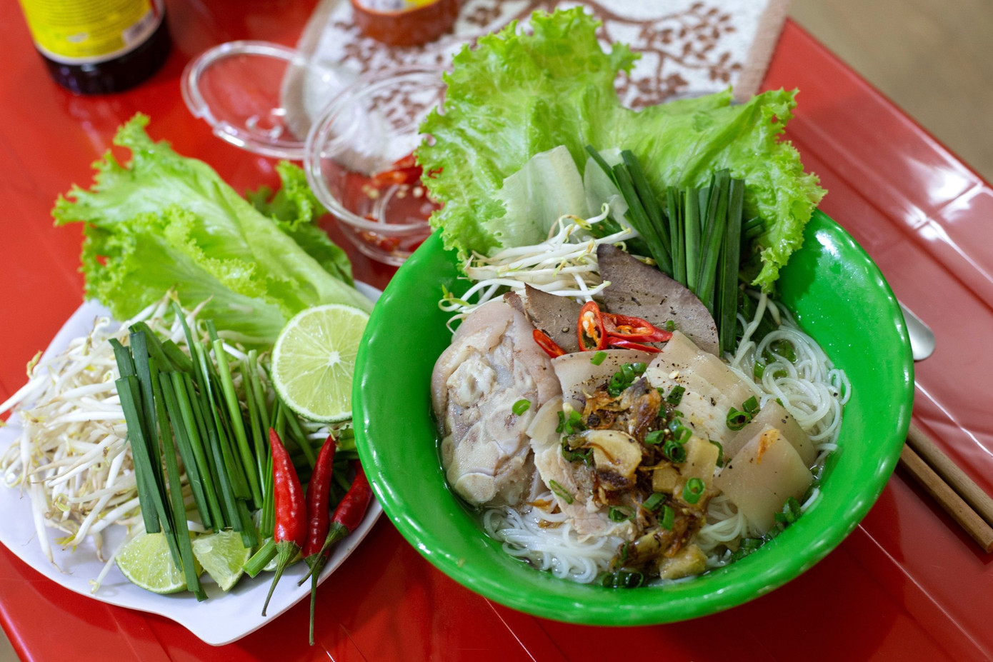 Sẽ có những tô hủ tiếu vỉa hè giá rẻ nhưng đảm bảo an toàn thực phẩm (NVCC) Sẽ có những tô hủ tiếu vỉa hè giá rẻ nhưng đảm bảo an toàn thực phẩm (NVCC)