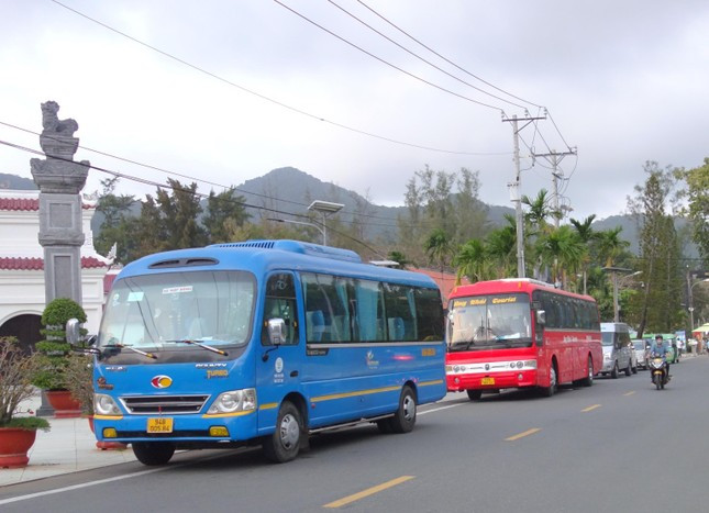 Hiện nay, hoạt động du lịch đang tăng trưởng mạnh tại Côn Đảo Hiện nay, hoạt động du lịch đang tăng trưởng mạnh tại Côn Đảo