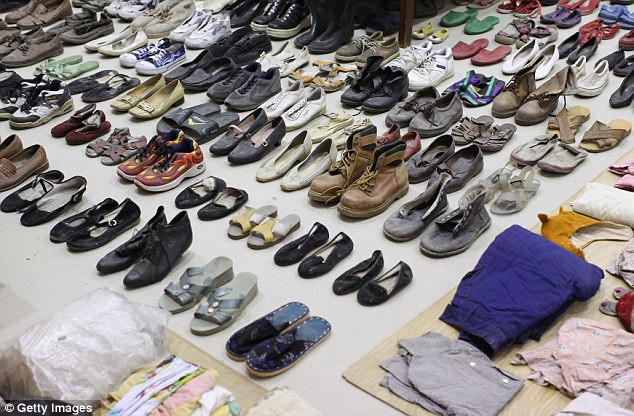 Dép được sưu tập