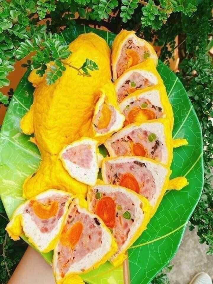 Chả cá chép giá từ 100.000 đồng/con 500gr (Ảnh: Nguyen Hanhh) Chả cá chép giá từ 100.000 đồng/con 500gr (Ảnh: Nguyen Hanhh)