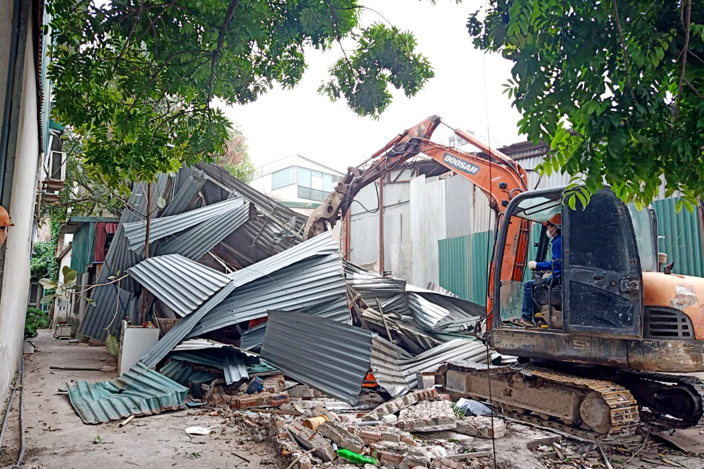 Trong buổi sáng ngày 20/12, quận Thanh Xuân đã cơ bản hoàn thành việc giải phóng mặt bằng đợt 1.