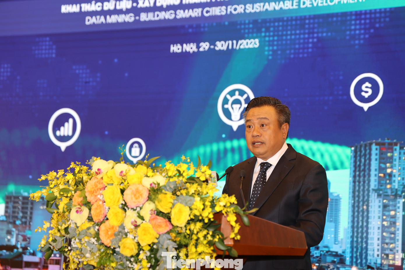 Chủ tịch UBND TP Hà Nội Trần Sỹ Thanh phát biểu khai mạc hội nghị