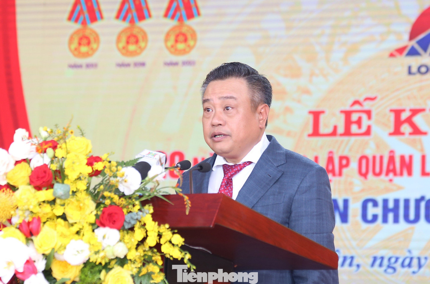 Chủ tịch UBND TP Hà Nội Trần Sỹ Thanh phát biểu tại buổi lễ Chủ tịch UBND TP Hà Nội Trần Sỹ Thanh phát biểu tại buổi lễ