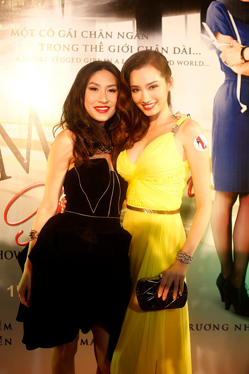 Trúc Diễm và Kathy Uyên - nhà sản xuất kiêm diễn viên chính của phim