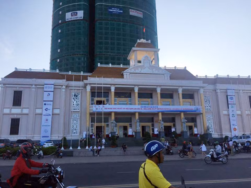 Nha Trang đề nghị tạm dừng xây nhà cao tầng vì nhiều hệ lụy ảnh 4