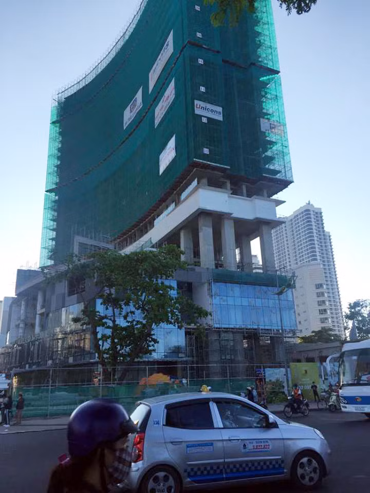 Nha Trang đề nghị tạm dừng xây nhà cao tầng vì nhiều hệ lụy ảnh 2