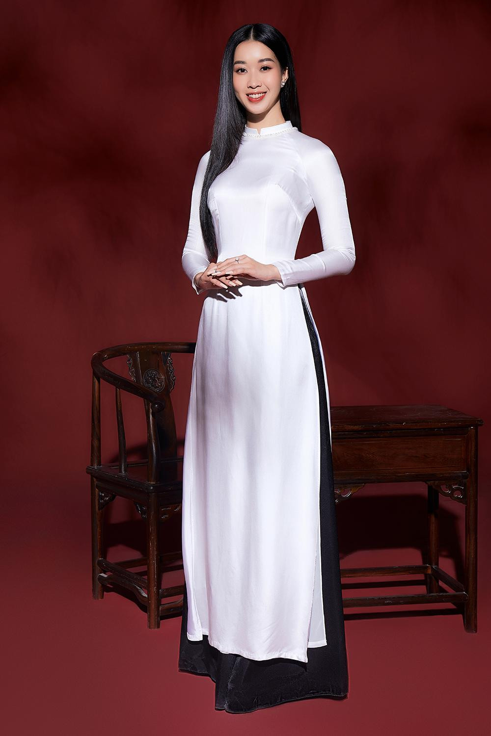 Cuộc thi Hoa Hậu Việt Nam 2022 đang dần tiến về đích và chứng kiến sự lột xác ấn tượng của top 35 thí sinh. Qua những phần thi quan trọng, khán giả có thể thấy thí sinh đang hoàn thiện để chạm tới vương miện cao quý.