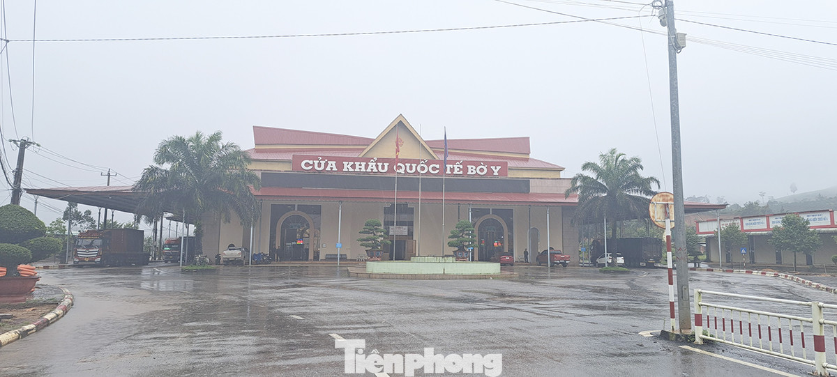 Cửa khẩu Quốc tế Bờ Y