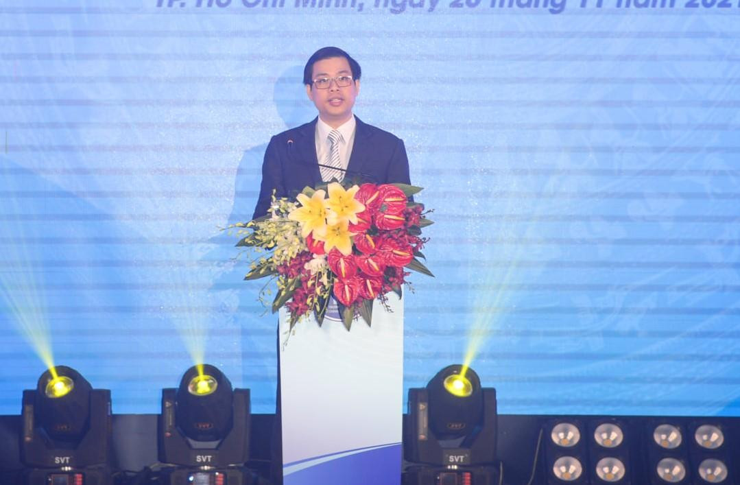 PGS. TS Phạm Văn Đạt - Hiệu trưởng trường ĐH Tài chính - Marketing. Ảnh: UFM