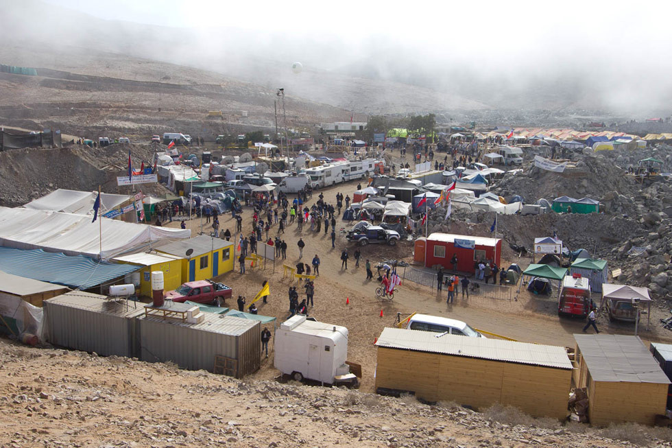 Toàn cảnh khu vực giải cứu 33 thợ mỏ.