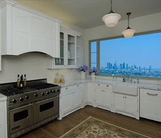 Phòng bếp gọn gàng