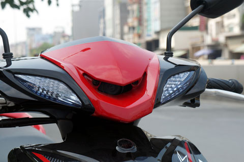 Đầu xe nam tính ấn tượng. Đầu xe nam tính ấn tượng