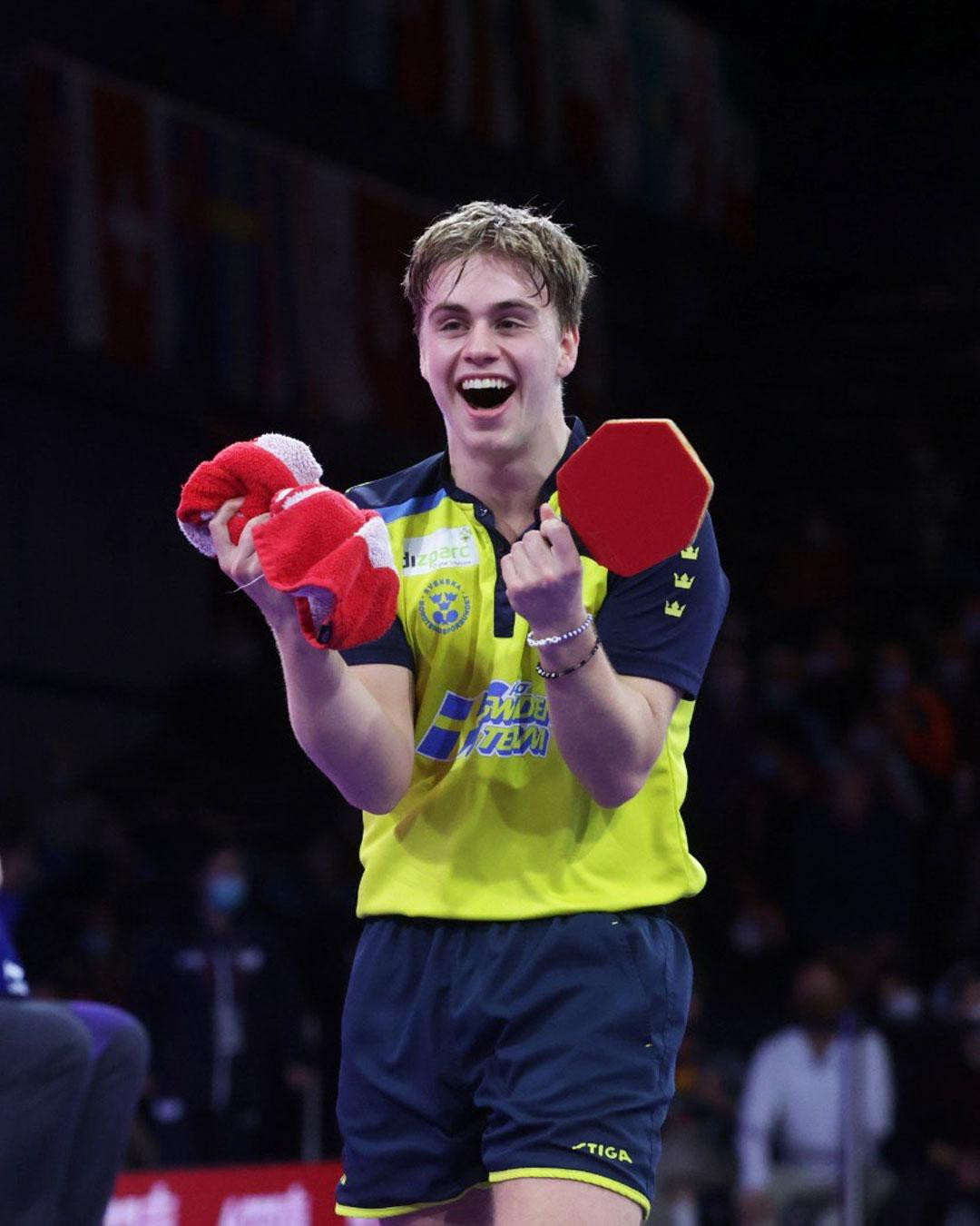 Tài năng kiệt xuất của bóng bàn thế giới lộ diện