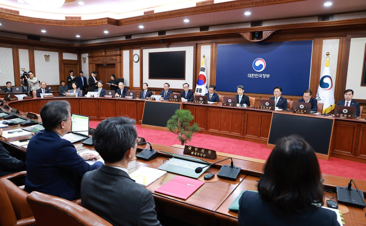 Một cuộc họp nội các do ông Lee Ju-ho chủ trì ngày 28/5. (Ảnh: Yonhap)