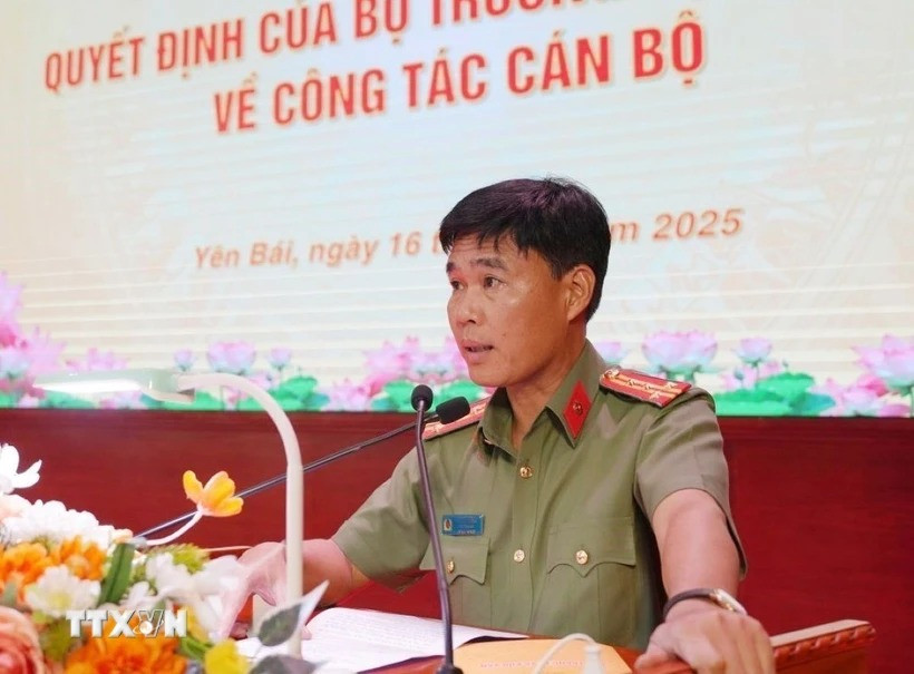 Đại tá Lê Việt Thắng, Giám đốc Công an tỉnh Yên Bái đến nhận công tác và giữ chức vụ Cục trưởng Cục trang bị và kho vận, Bộ Công an. (Ảnh: TTXVN phát)