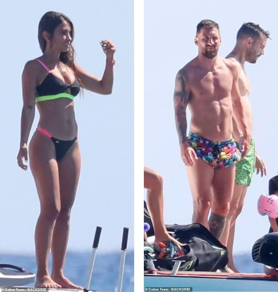 Messi và bà xã Antonela Roccuzzo đều mặc đồ bơi nhiều màu sắc và "thiếu vải" khoe hình thể "cực phẩm".