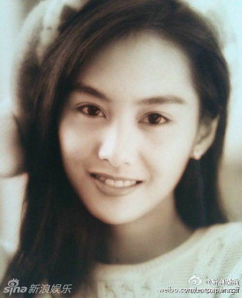 Nhan sắc 20 năm không đổi của người tình Châu Tinh Trì ảnh 8