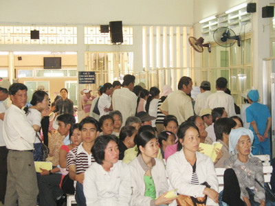 Cần nhiều hơn nữa các công ty dược chung tay giảm giá thuốc. Cần nhiều hơn nữa các công ty dược chung tay giảm giá thuốc