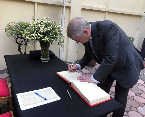 Việt Nam nằm trong những ưu tiên giáo dục hàng đầu của Vương quốc Anh ảnh 1