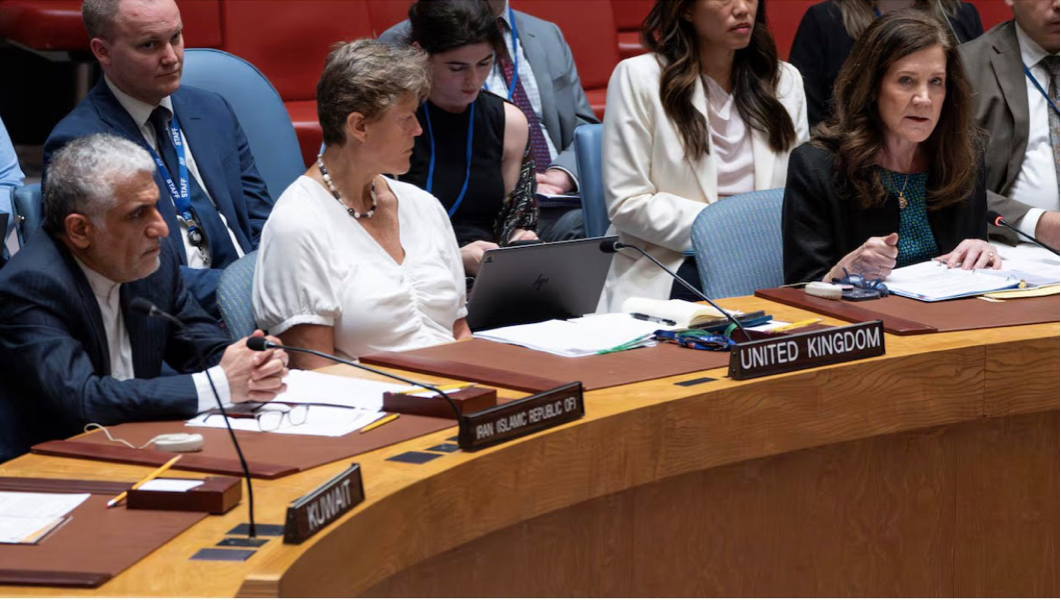 Quyền Đại sứ Mỹ tại Liên Hợp Quốc phát biểu tại cuộc họp của Hội đồng Bảo an. (Ảnh: Reuters)